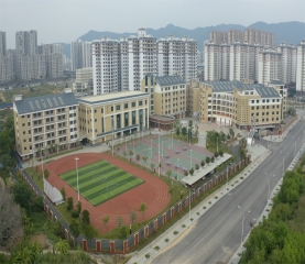 百色市右江區迎龍第二小學